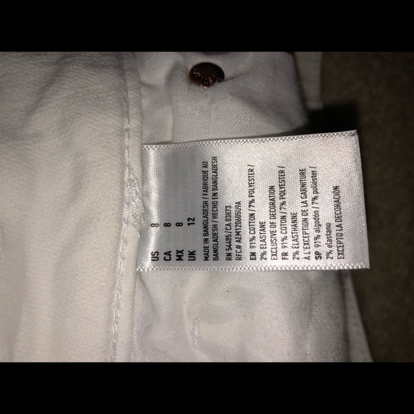 White ripped shorts - Picture 4 of 4